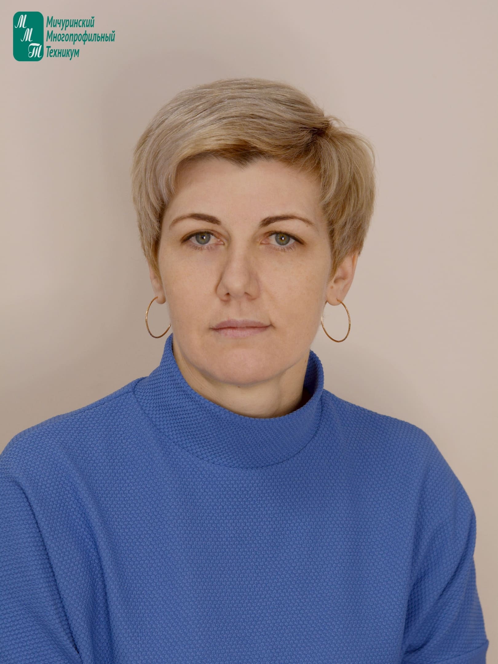 YJ YkOMXmrI